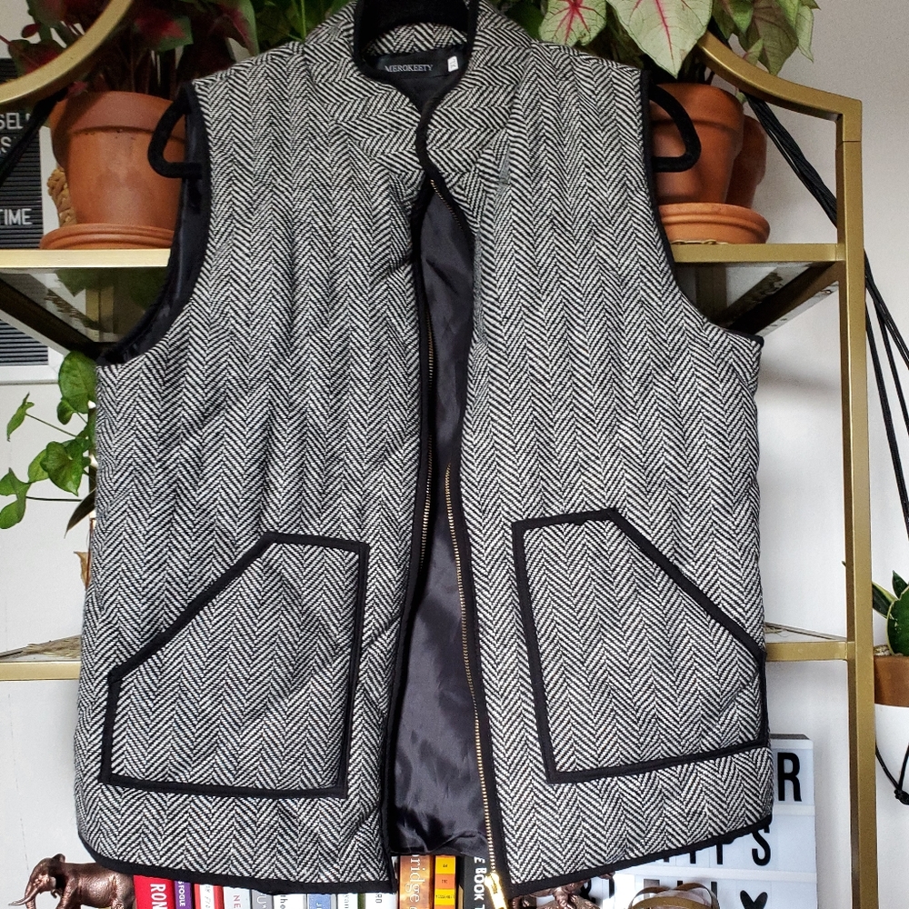 Tweed quilted vest